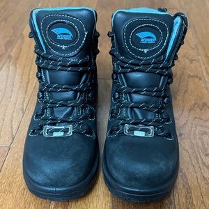 Avenger Women’s Black Work Boots